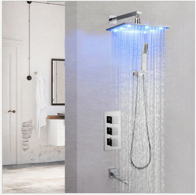 Facile installez l'usage de robinet de mur de douche/anticorrosion avec la lumière colorée de LED fournisseur